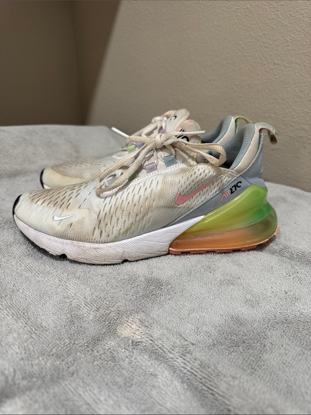 Nike Cream Sneakers with Pastel Pink, Green and Purple Accents - Picture 3 of 5